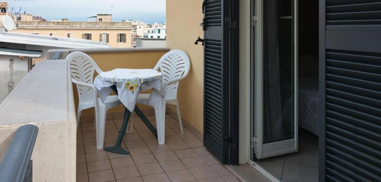 ホテル La Casa Degli Artisti 1 ネットゥーノ エクステリア 写真