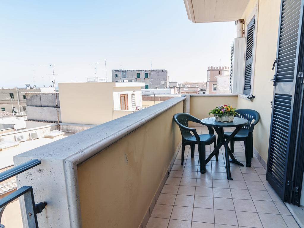 ホテル La Casa Degli Artisti 1 ネットゥーノ 部屋 写真